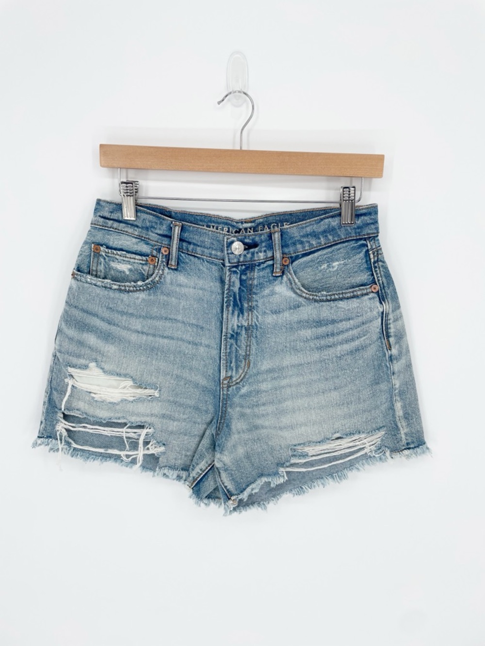 American Eagle Highest Rise 90’s Boyfriend Distressed Denim Jean Shorts